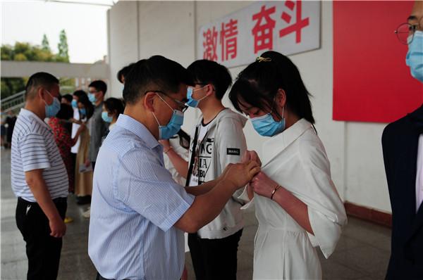 德外學子成人禮：今天起，我把責任扛在肩上