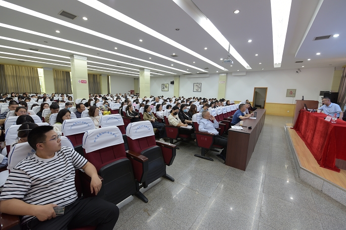 1620697061689369.jpg 市教育系統(tǒng)黨史宣講德外專場(chǎng)受歡迎.jpg