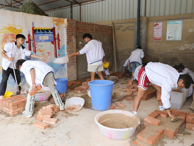 1716542371989095.jpg 會(huì)理現(xiàn)代職校舉辦第十三屆學(xué)生職業(yè)技能大賽6.JPG