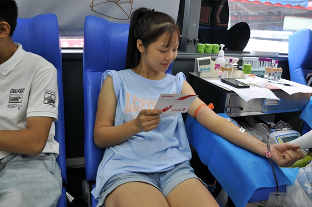 1727685356968564.jpg 1727573900336097423.jpg